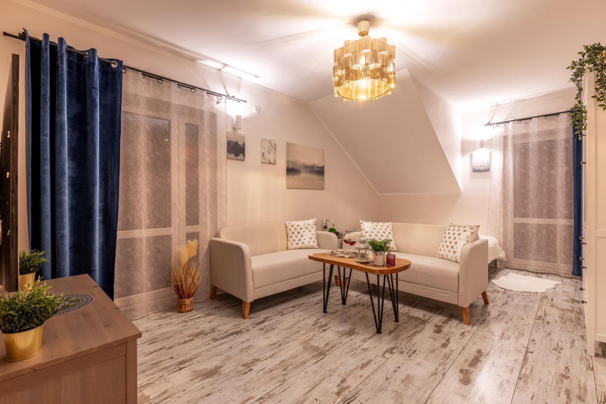 Apartament Kasztelan II ウストシキ・ドルネ エクステリア 写真