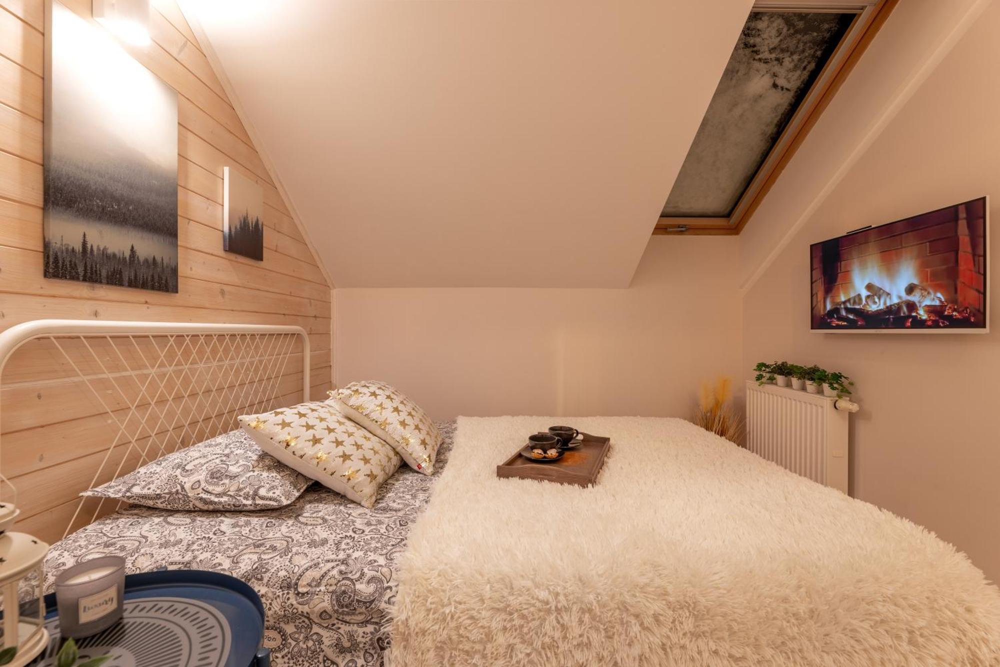 Apartament Kasztelan II ウストシキ・ドルネ エクステリア 写真